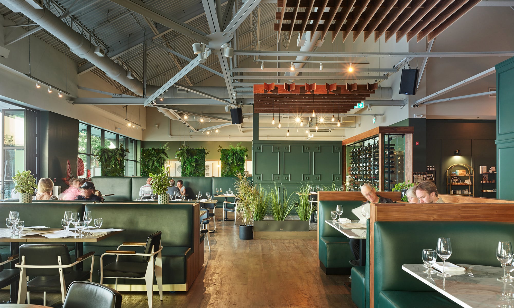 Macs II Agencies Nanoose Bay Cafe BC Header