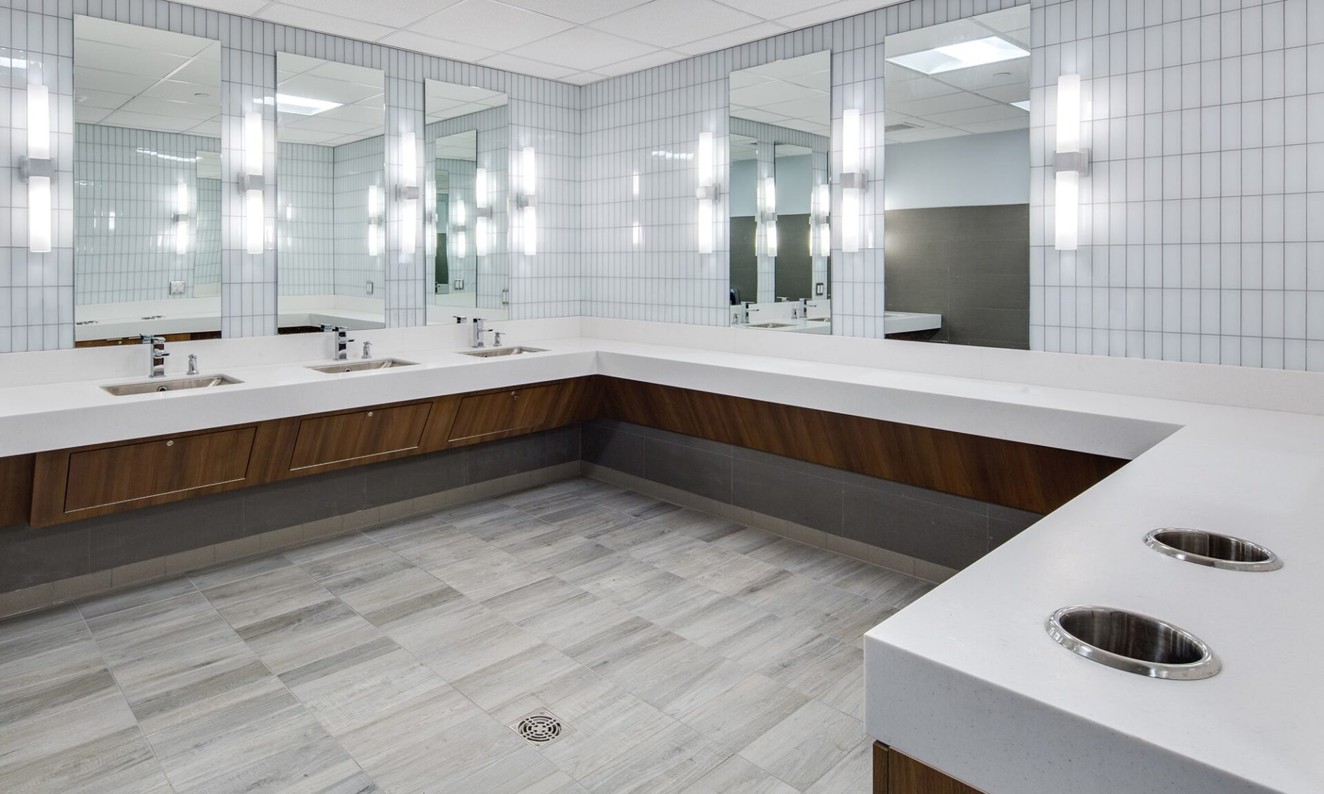 Macs II Agencies Steve Nash Fitness World Lonsdale North Vancouver BC 14