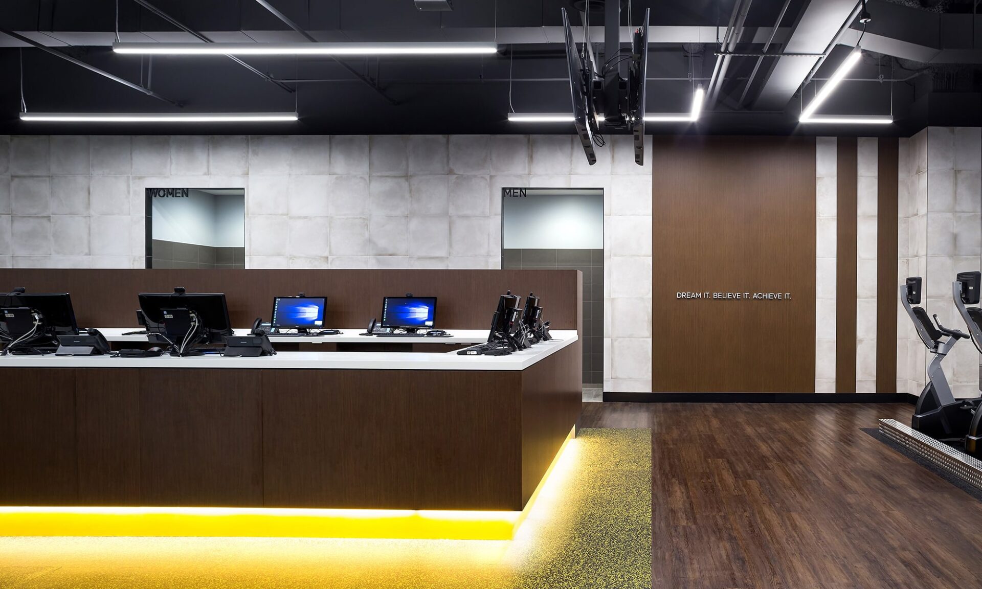 Macs II Agencies Steve Nash Fitness World Park Royal Vancouver BC 11