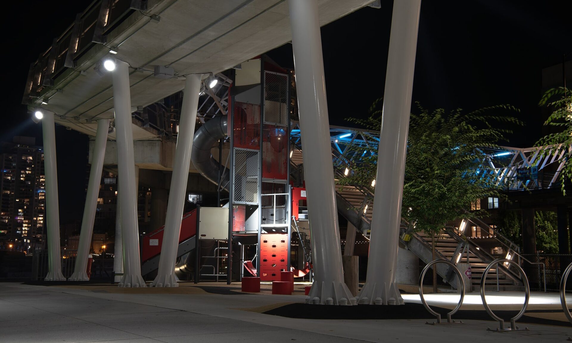 Macs II Agencies Westminster Pier Park Pedestrian Bridge BC 6