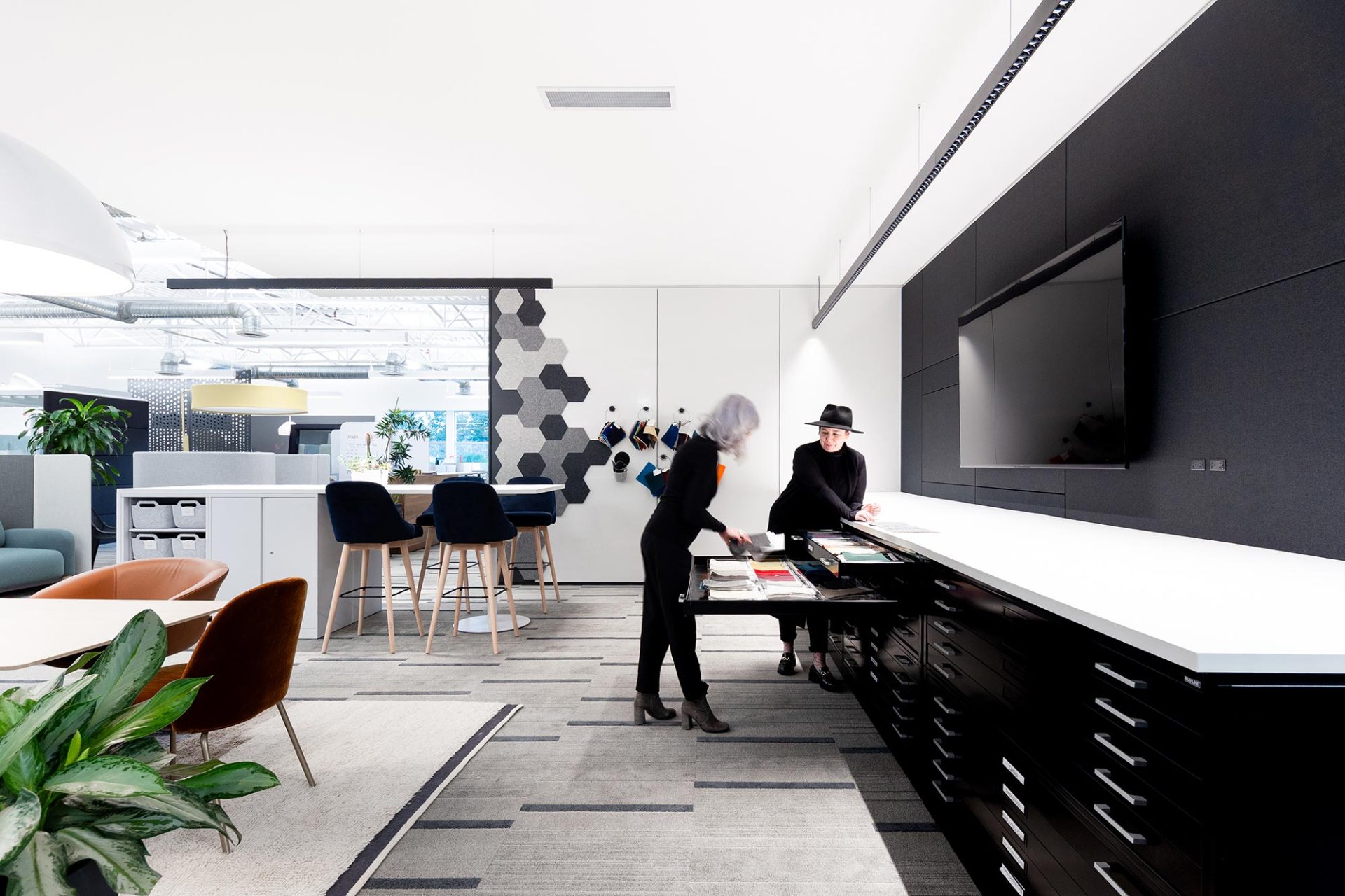 Graphic Office Interiors - Saanichton, BC