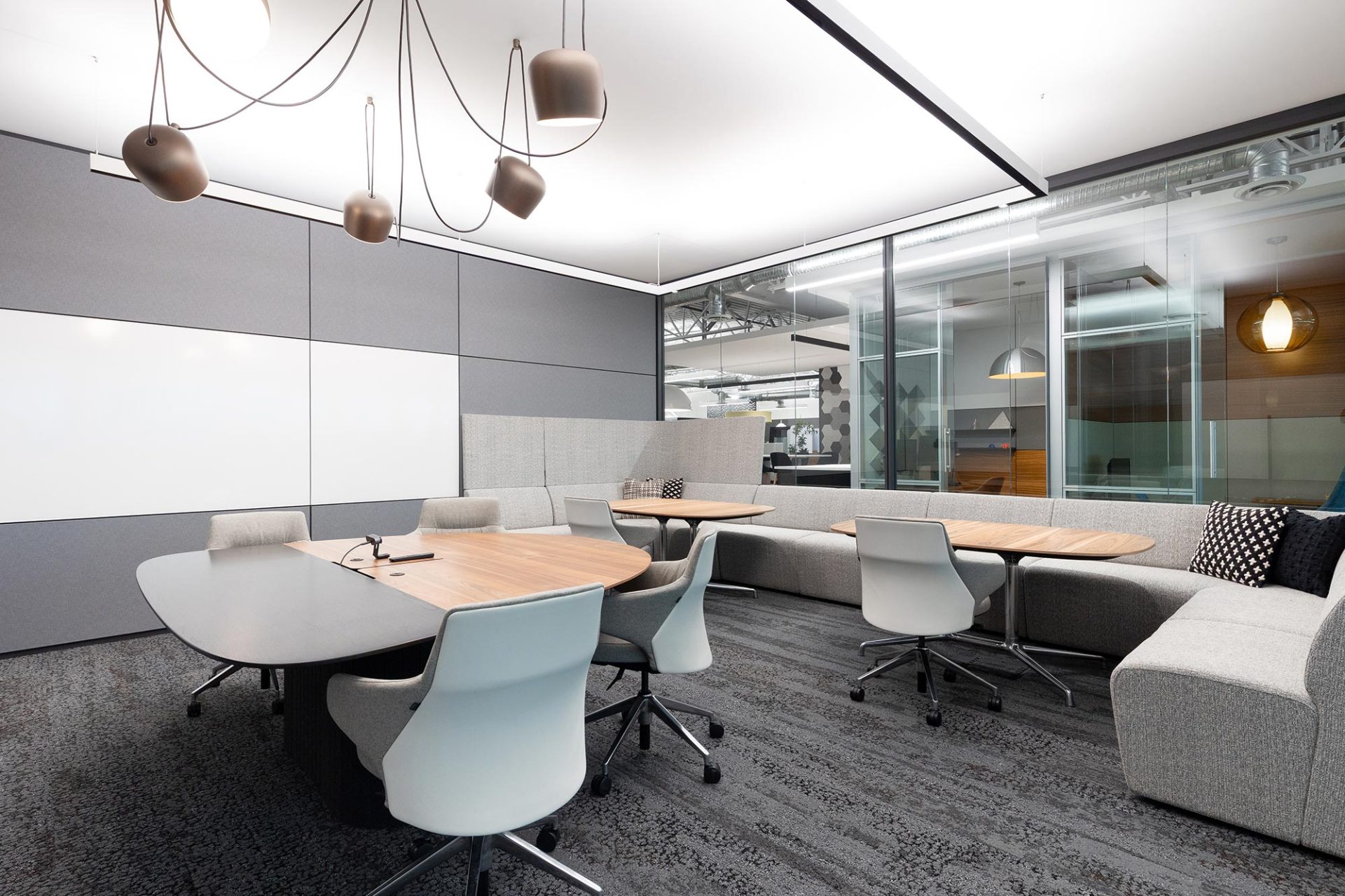 Graphic Office Interiors - Saanichton, BC