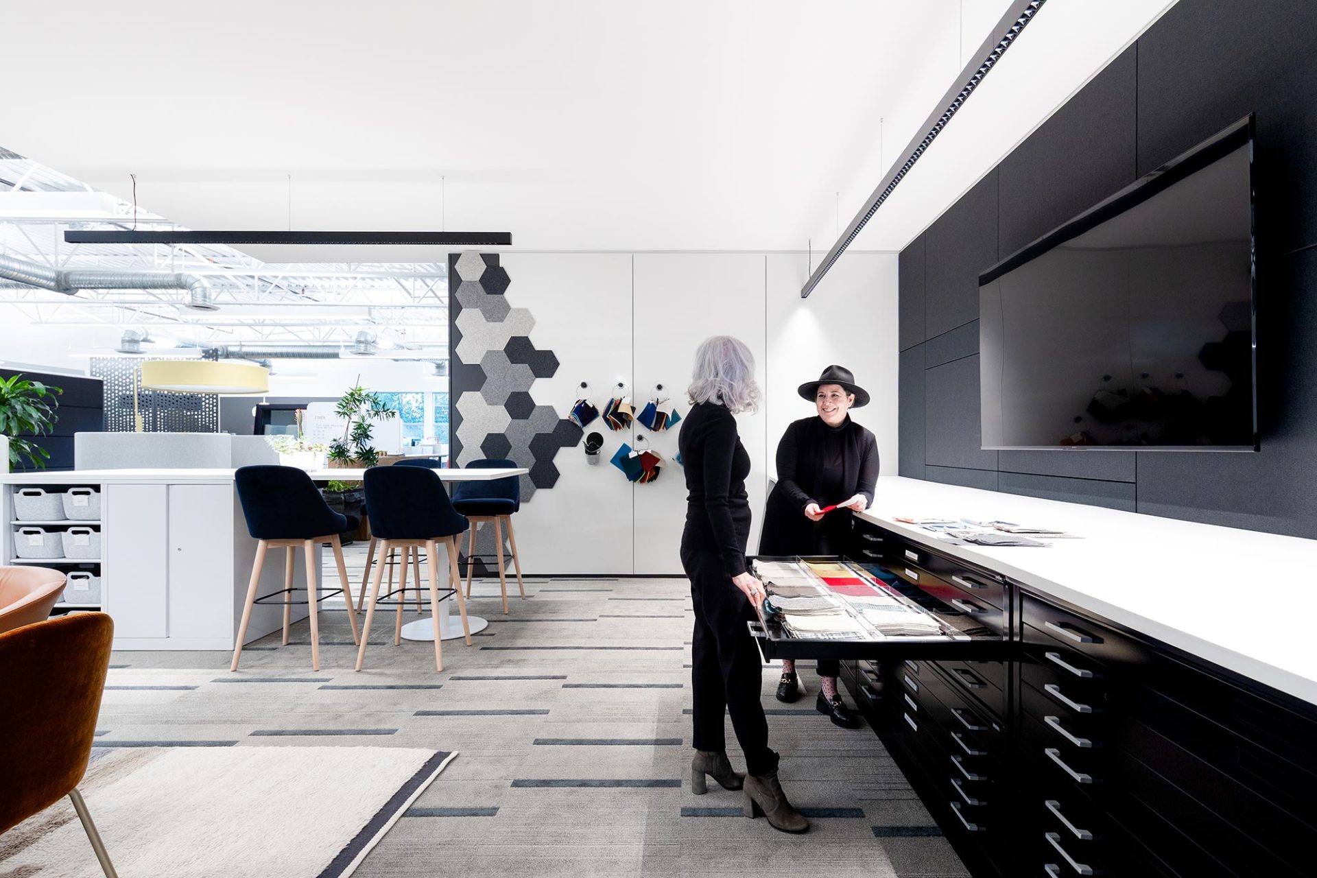 Graphic Office Interiors - Saanichton, BC