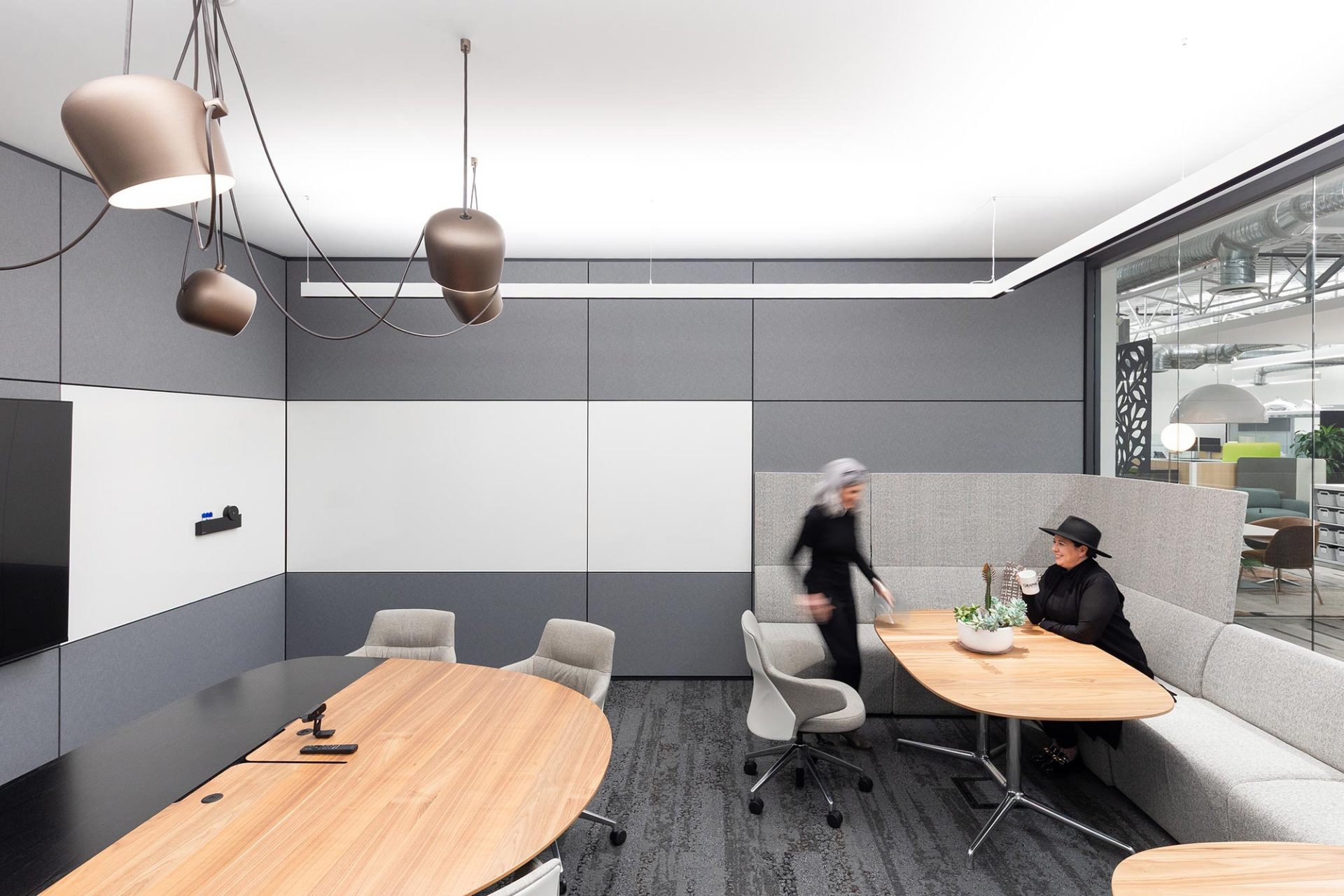 Graphic Office Interiors - Saanichton, BC